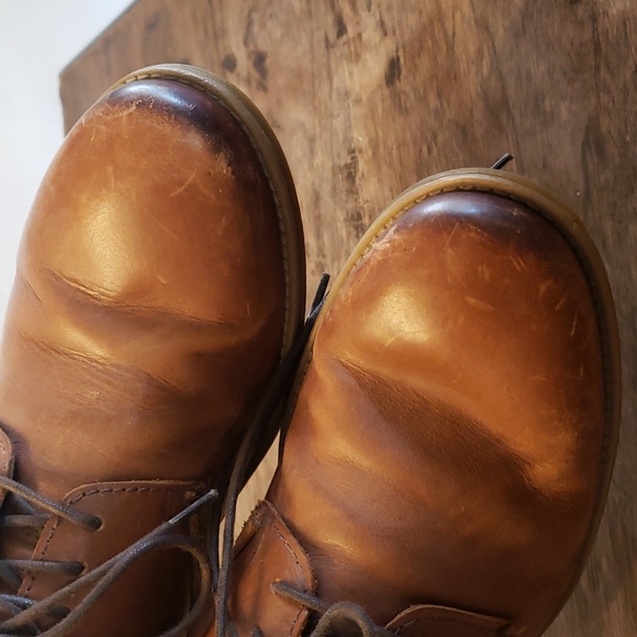 Clarks - Picture 3 of 8